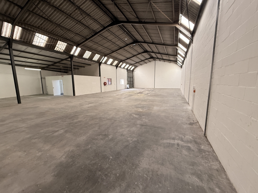 To Let Commercial Property for Rent in Montague Gardens Western Cape